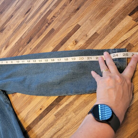 Time and Tru Blue Jean Denim Jacket - Picture 8 of 11